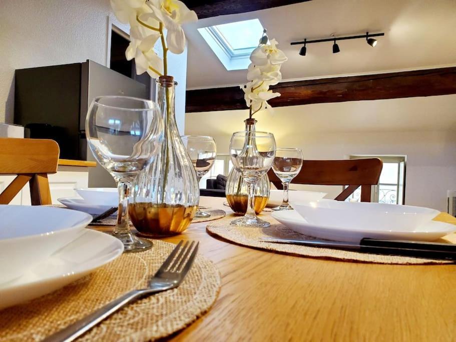 Appartement Chaleureux Au Pied De La Cite Avec Parking Carcassonne Dış mekan fotoğraf